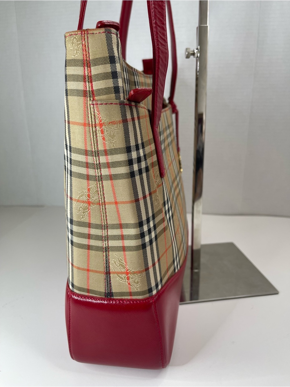 Burberry Haymarket Check tote bag - Picture 4 of 16